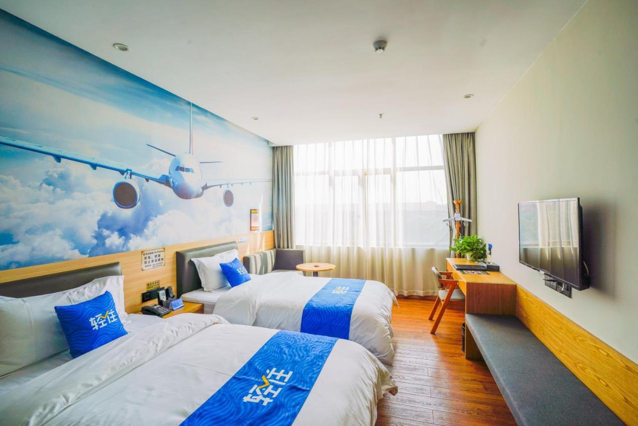 Felice Hotel-Guangzhou Baiyun International Airport Renhe Metro Station Branch Canton Extérieur photo